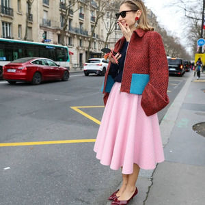 Banana Republic Silk Pink Pleated Skater Skirt Size 2